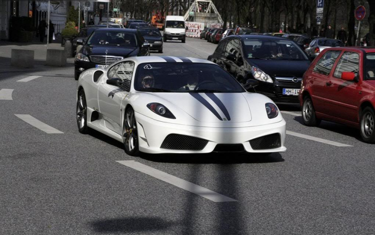 Sắc mầu Ferrari F430 Scuderia