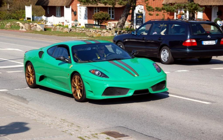 Sắc mầu Ferrari F430 Scuderia