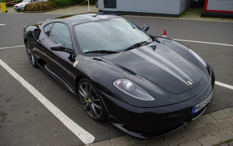 Sắc mầu Ferrari F430 Scuderia