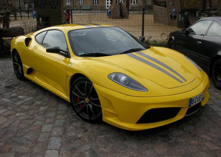 Sắc mầu Ferrari F430 Scuderia