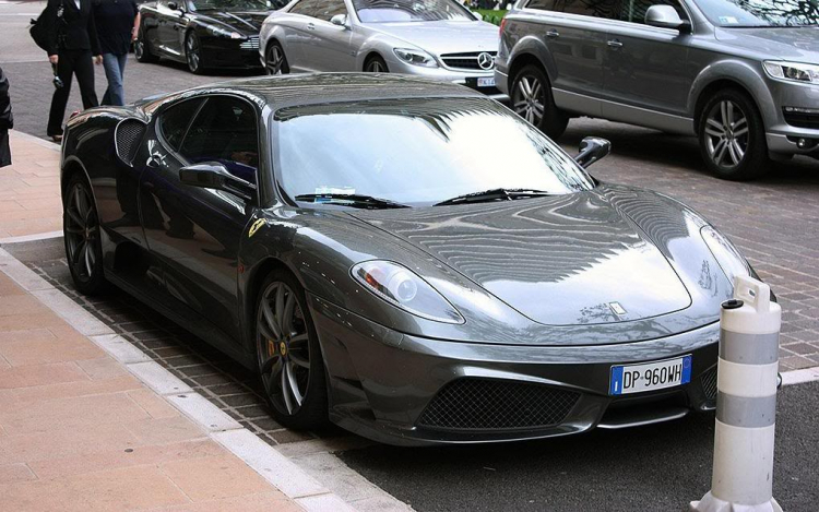 Sắc mầu Ferrari F430 Scuderia