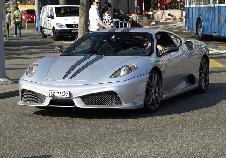 Sắc mầu Ferrari F430 Scuderia