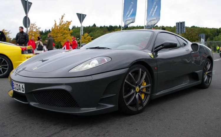 Sắc mầu Ferrari F430 Scuderia