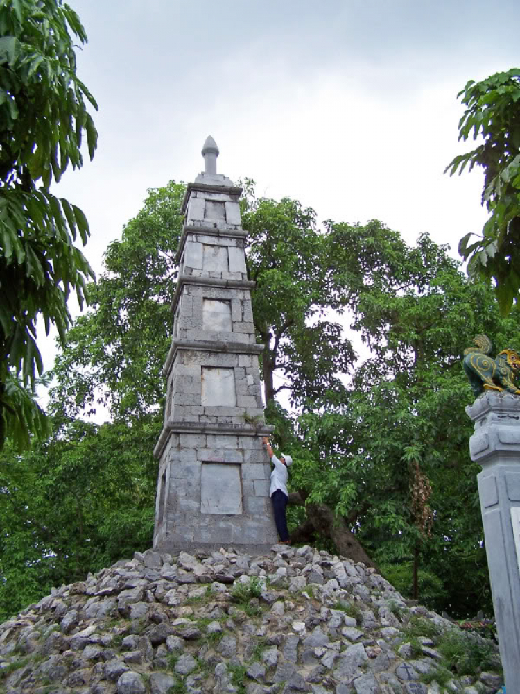 Lang thang ở Huế những ngày mưa