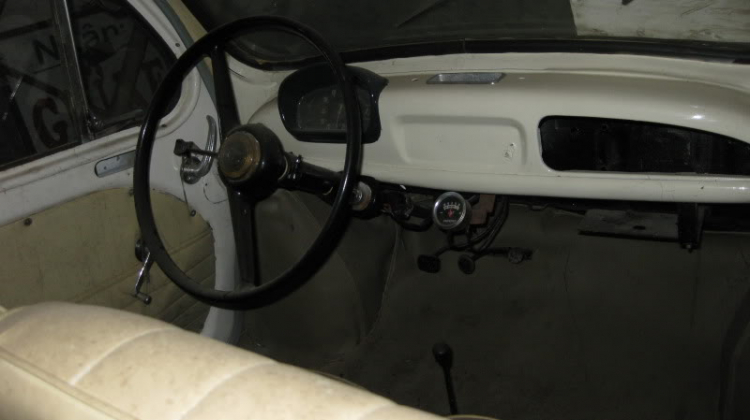 RENAULT 4CV 1956 RENAULT 4CV 1956