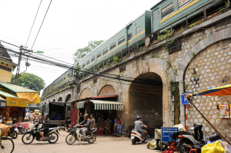 Em lại lang thang
