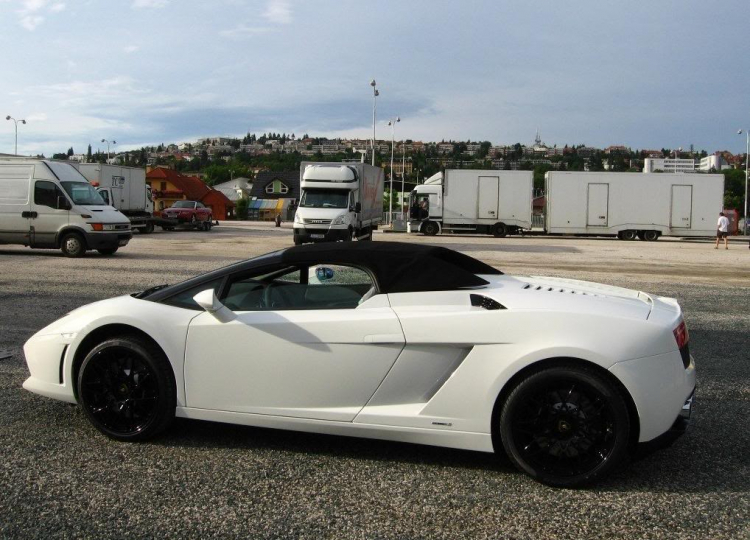 Lamborghini Gallardo LP560-4 Spyder