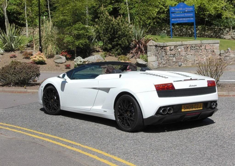 Lamborghini Gallardo LP560-4 Spyder