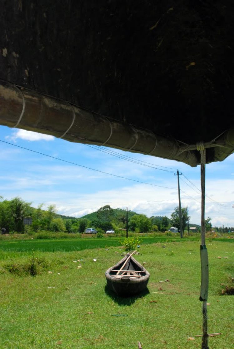 Lang thang ở Huế những ngày mưa