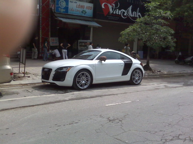 Audi TT độ R8 tại Hà Nội