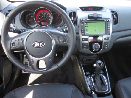 010287-2011-2012-kia-forte-sx-sedan-review-and-road-test.3-lg.jpg