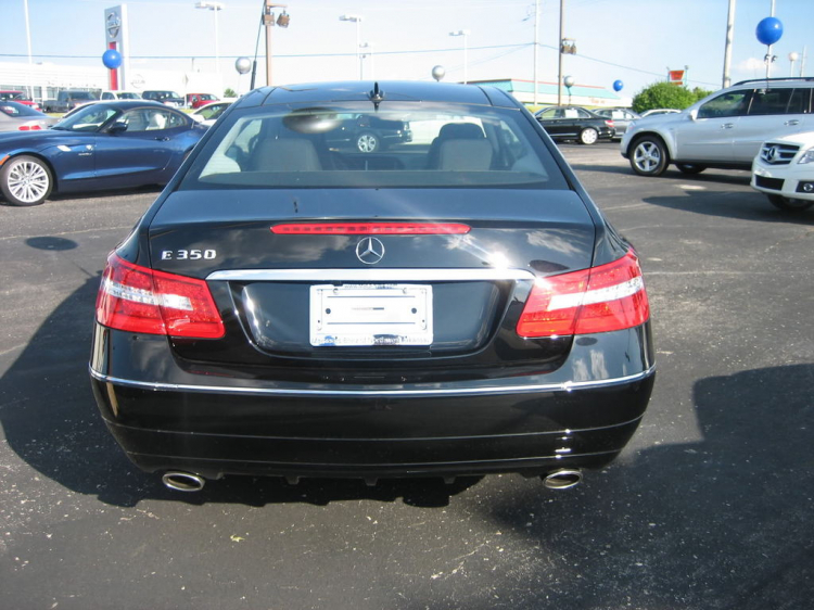 Hình ảnh E350 coupe mới.