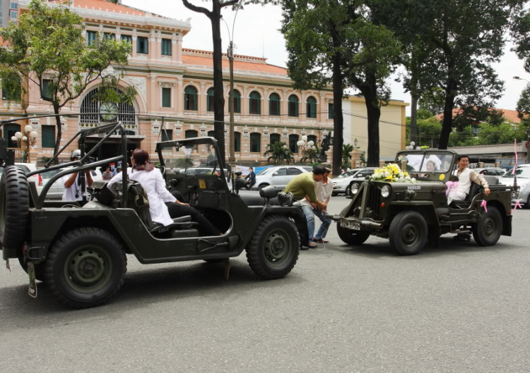 Xe Jeep 4x4 WD, lọai A2.