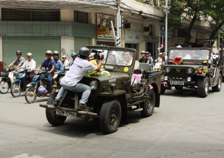 Xe Jeep 4x4 WD, lọai A2.