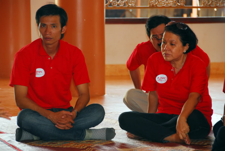 Hình ảnh công tác từ thiện của TFC ở chùa Bửu Thắng và trường Vi Nhân (BMT) 15/08/09