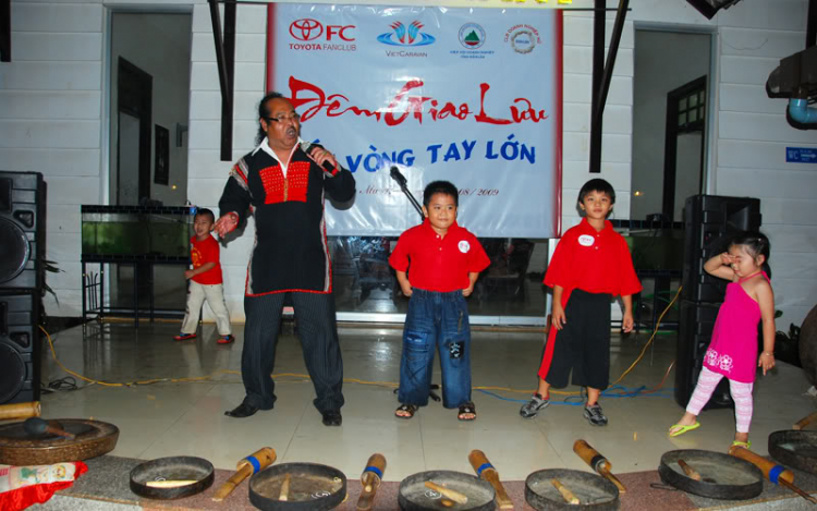 Hình ảnh Đêm giao lưu Nối vòng tay lớn tại BMT 14/08/09