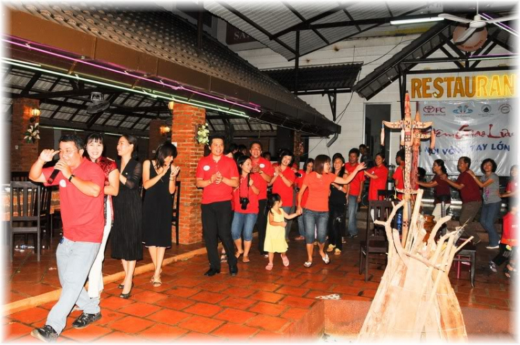 Hình ảnh Đêm giao lưu Nối vòng tay lớn tại BMT 14/08/09