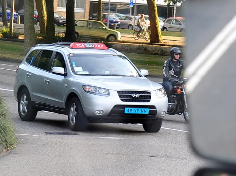 SANTAFE CHẠY TAXI KÌA