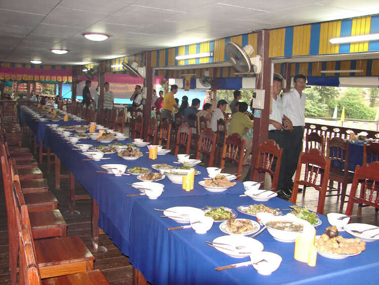 Craravan HoChiMinh=LuangPraBang 5-12/8/2009 Craravan HoChiMinh=LuangPraBang 5-12/8/2009