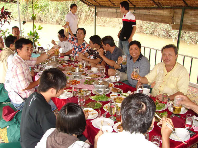 Craravan HoChiMinh=LuangPraBang 5-12/8/2009 Craravan HoChiMinh=LuangPraBang 5-12/8/2009