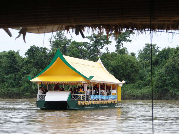 Craravan HoChiMinh=LuangPraBang 5-12/8/2009 Craravan HoChiMinh=LuangPraBang 5-12/8/2009