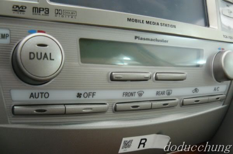 2010 Camry 2.0 nhập Đài Loan,nhờ ttư vvấn 2010 Camry 2.0 nhập Đài Loan,nhờ ttư vvấn