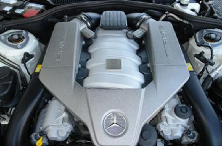 Cần Kiếm S63 AMG Màu trắng Hàng Lướt hic Cần Kiếm S63 AMG Màu trắng Hàng Lướt hic