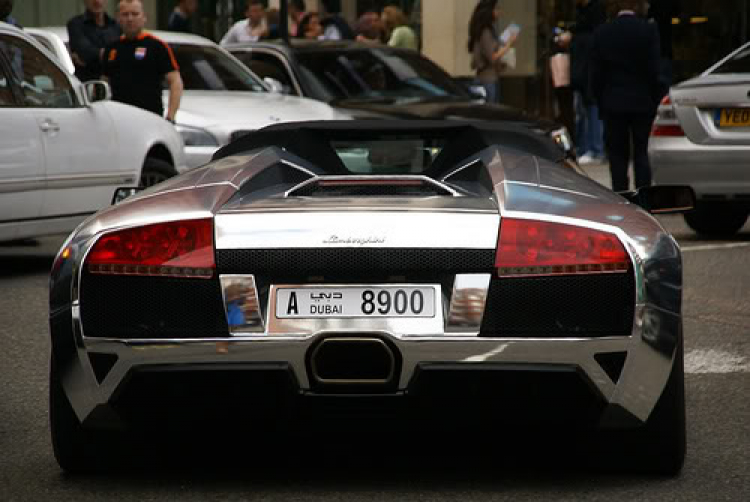 Murcielago mạ crom ở DuBai nè các bác !!!