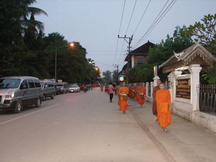 Craravan HoChiMinh=LuangPraBang 5-12/8/2009