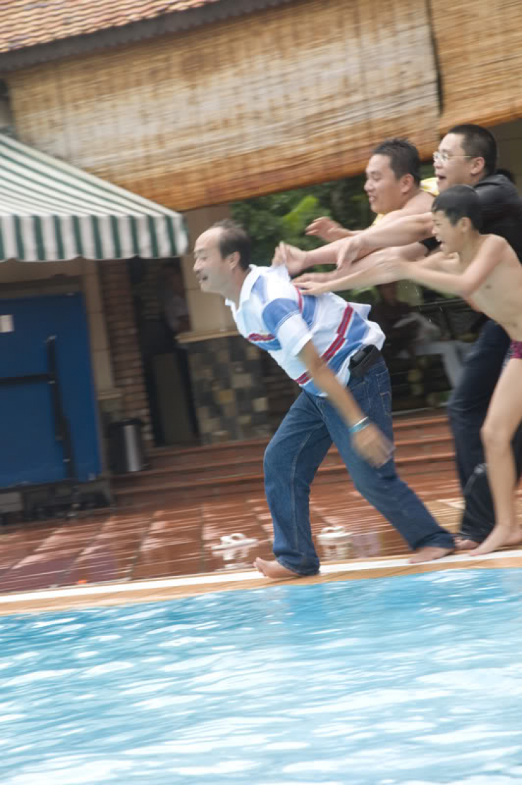 Nổi sóng.... OFFLINE của FFC!!! Nổi sóng.... OFFLINE của FFC!!!
