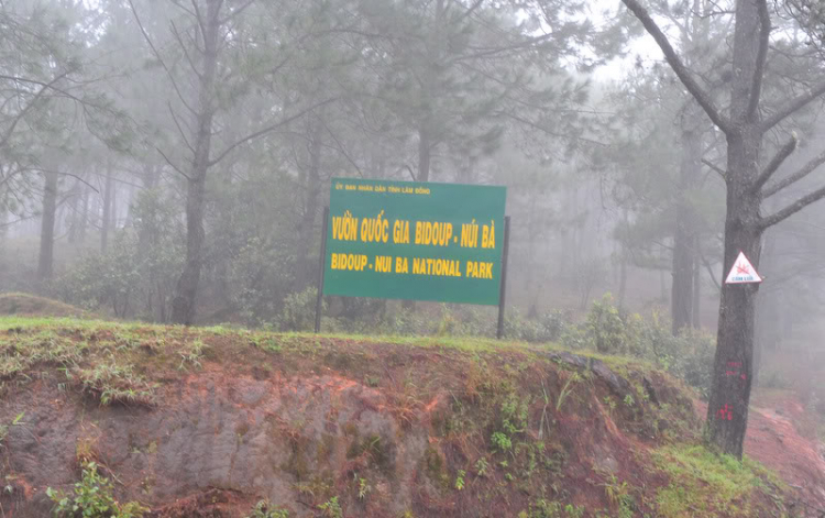 Off road kết hợp cứu trợ Đưng K'Nớ Off road kết hợp cứu trợ Đưng K'Nớ