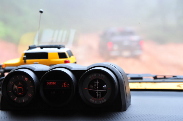 Off road kết hợp cứu trợ Đưng K'Nớ Off road kết hợp cứu trợ Đưng K'Nớ