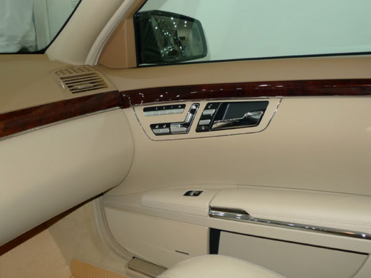 S - Class 2010 Đầu Tiên Tại Việt Nam