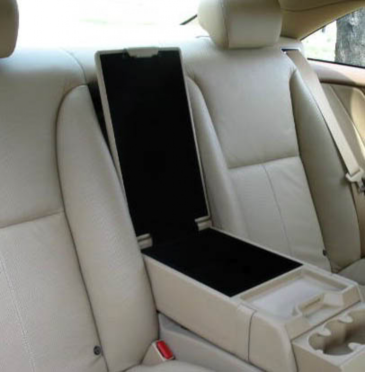 S - Class 2010 Đầu Tiên Tại Việt Nam