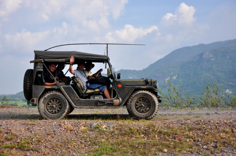 Lang Thang Với Jeep