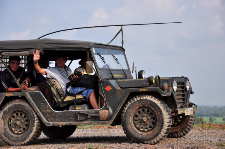 Lang Thang Với Jeep