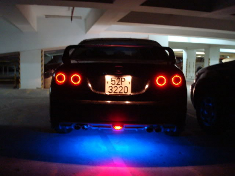 Đổi đèn Bi-Xenon cho E200k 2009
