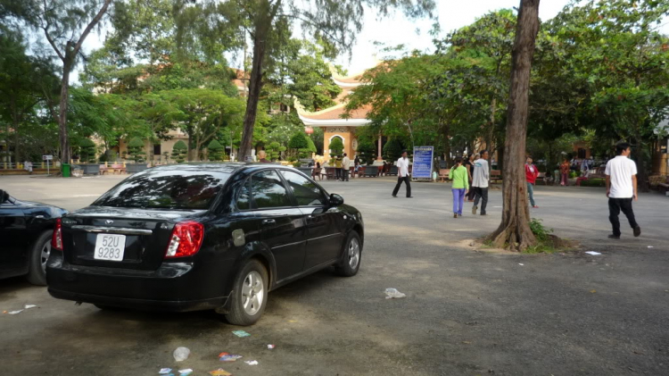 Núi Bà Đen, Tòa Thánh TN và Chùa Hoằng Pháp. Núi Bà Đen, Tòa Thánh TN và Chùa Hoằng Pháp.