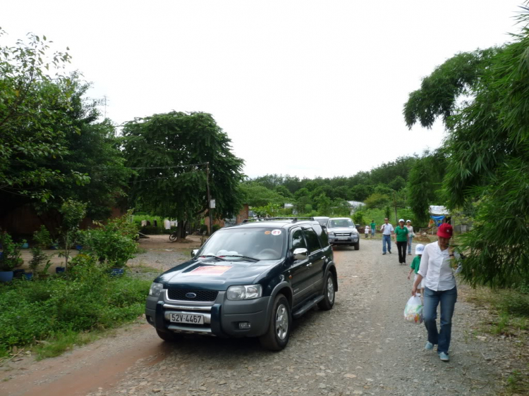 Hình ảnh chuyến CTXH 27/09/2009 Tại Bình Dương