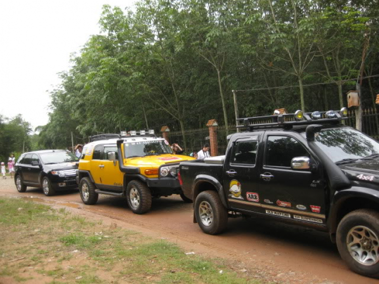 Hình ảnh chuyến CTXH 27/09/2009 Tại Bình Dương