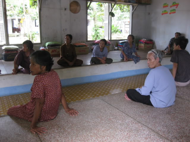 Hình ảnh chuyến CTXH 27/09/2009 Tại Bình Dương