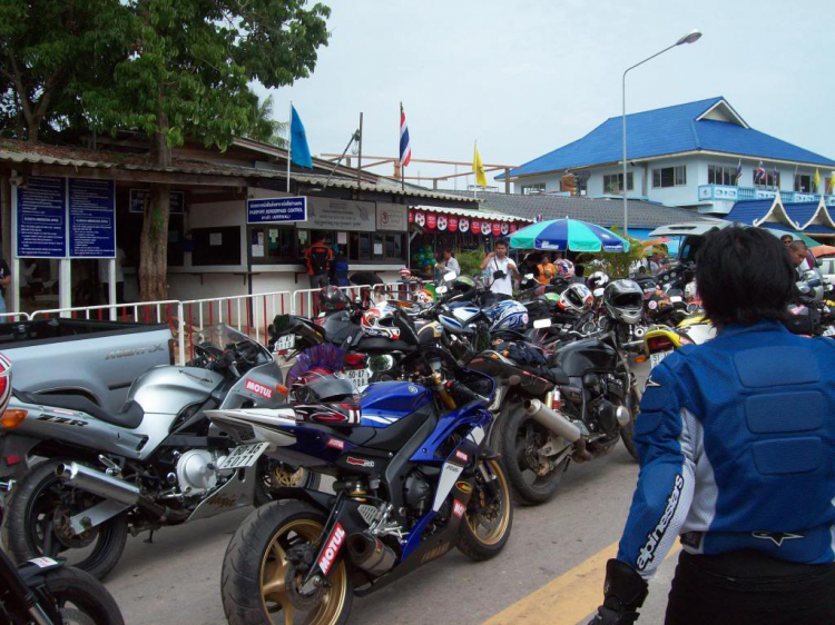 Tour 3 nước VN-TL-CPC bằng motor đầu tiên của Việt Nam