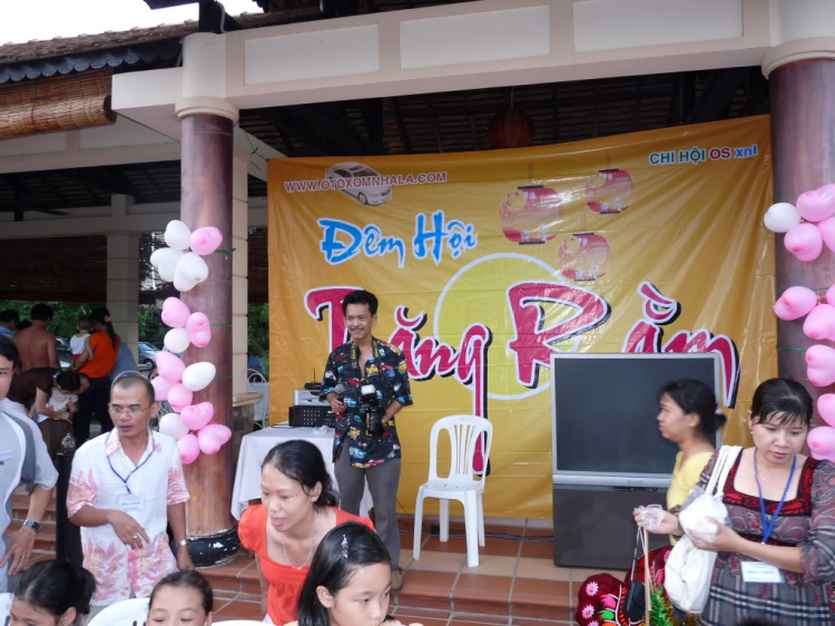RỰC RỠ SẮC MÀU TUỔI THƠ (Chuyện TRUNG THU XNL.2009) RỰC RỠ SẮC MÀU TUỔI THƠ (Chuyện TRUNG THU XNL.2009)