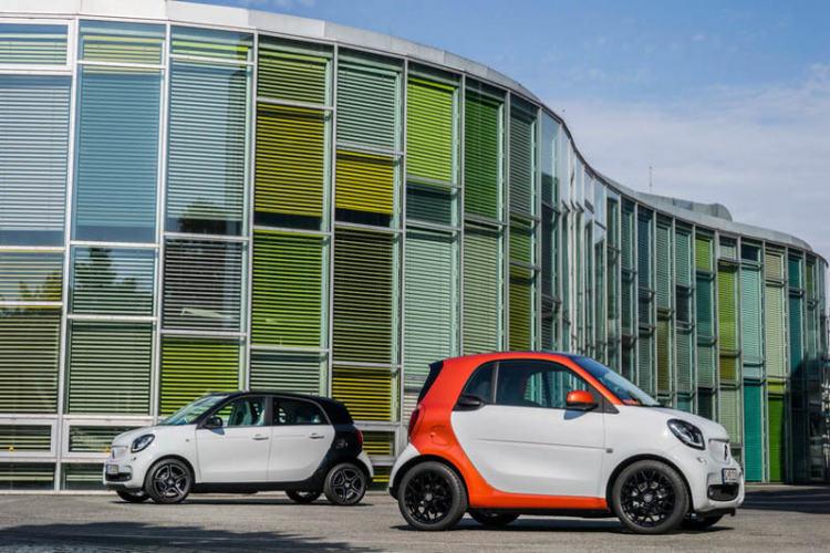 Daimler ra mắt Smart ForTwo và ForFour thế hệ mới