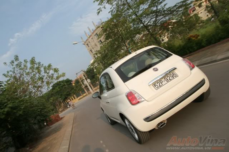 Fiat 500 - 40.000 USD cho tình yêu bao la!