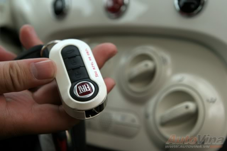 Fiat 500 - 40.000 USD cho tình yêu bao la! Fiat 500 - 40.000 USD cho tình yêu bao la!