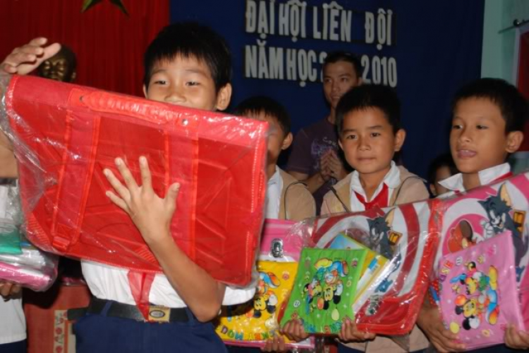 Mời các thành viên OS từ miền Trung vào đây ...