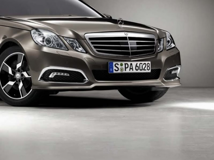 E300 2010 CÓ CẦN SẮM SỬA GÌ THÊM KHÔNG? E300 2010 CÓ CẦN SẮM SỬA GÌ THÊM KHÔNG?