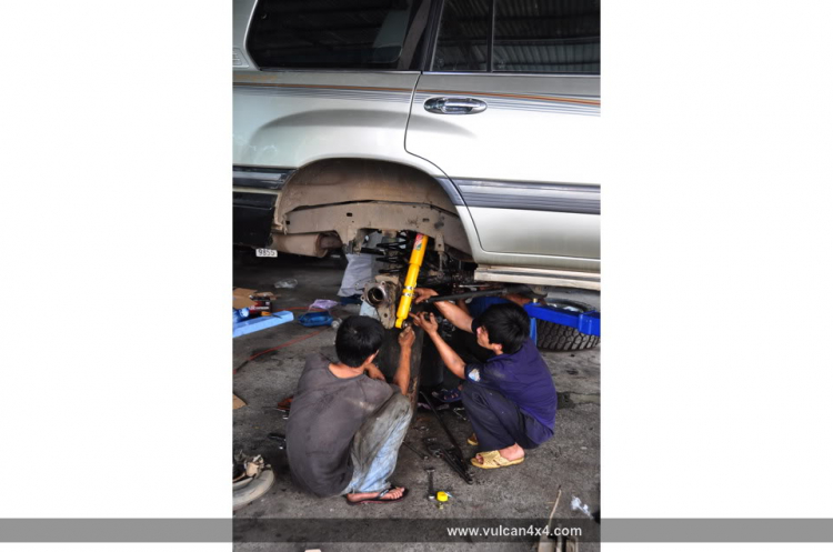 Độ xe Land Cruiser 2007 Độ xe Land Cruiser 2007