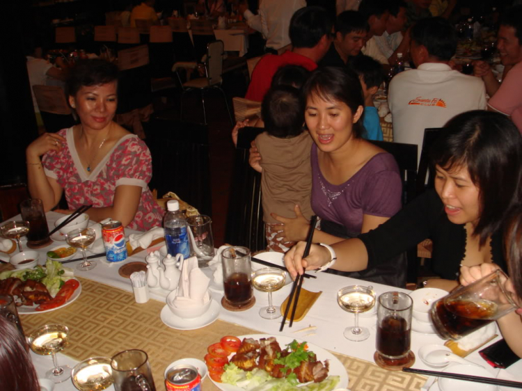 MỜI CÁC THÀNH VIÊN SFC THAM DỰ TIỆC MỪNG "RỬA XE-RỬA LON". MỜI CÁC THÀNH VIÊN SFC THAM DỰ TIỆC MỪNG "RỬA XE-RỬA LON".